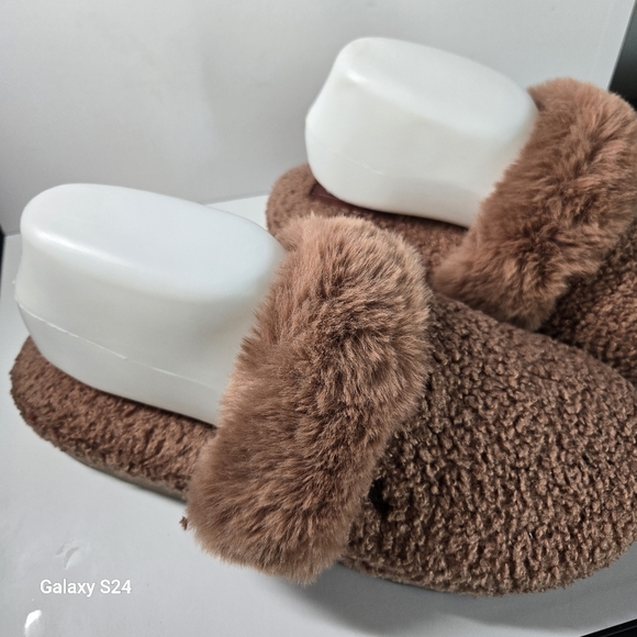 Koolaburra by Ugg Peachee Faux Shearling Slippers Brown Size 10 - Picture 8 of 14